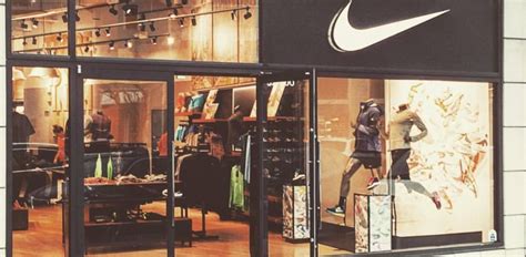 hoe laat is de nike store|Find Your Nearest Nike Store. Nike.com.